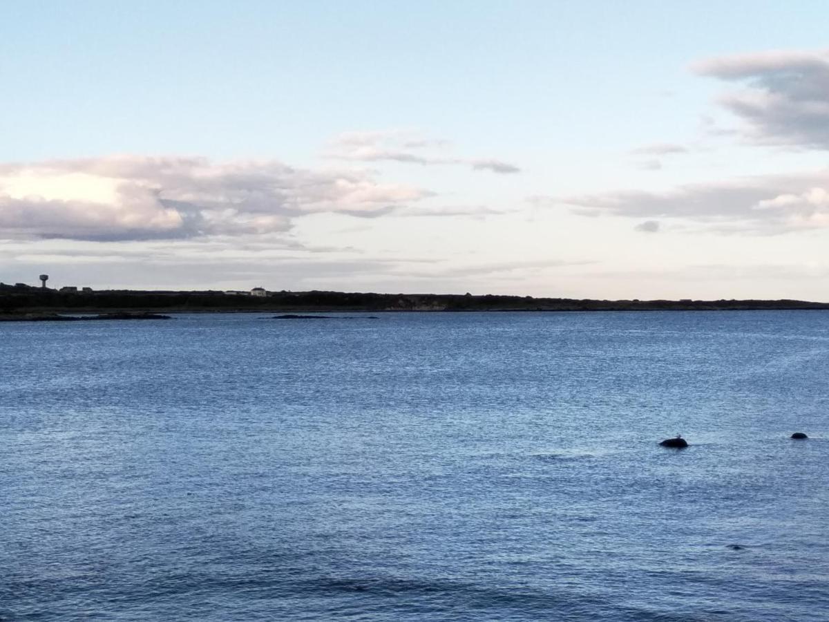 Fishermans Cottage Killough エクステリア 写真